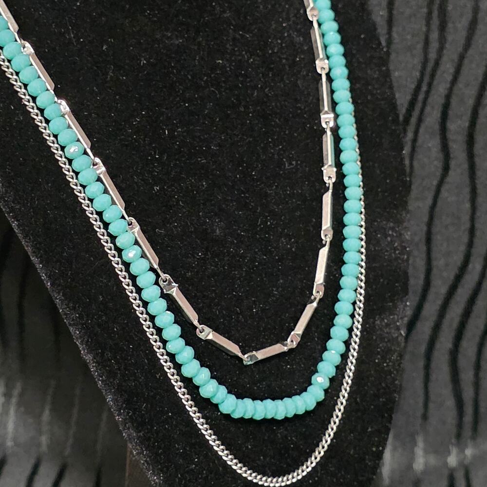 JK By 31 Turquoise Beaded Layered Necklace Silver Tone Shimmer